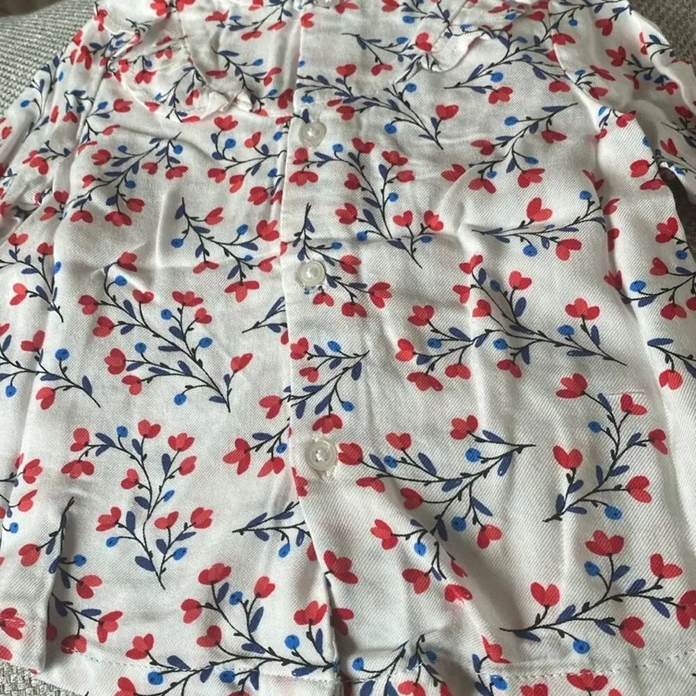 Oshkosh Bgosh heart floral ruffle button back